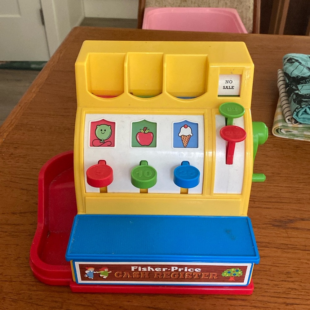 Fisher Price Cash Register. 5 Coins